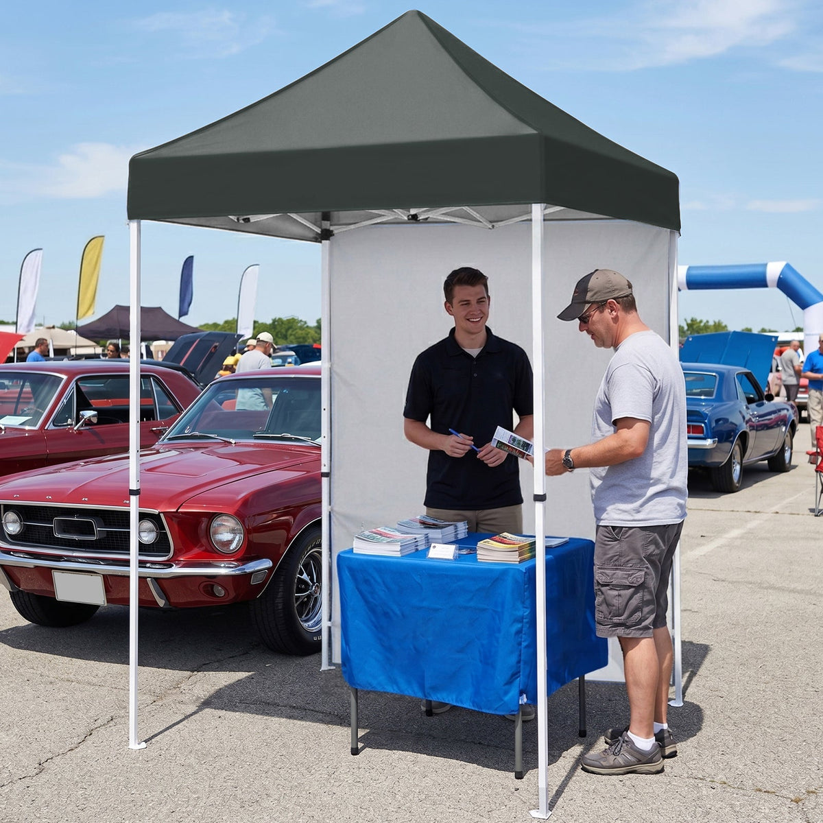 5x5 Pop Up Canopy Tent with 1 Removable Sidewall - Eagle Peak®
