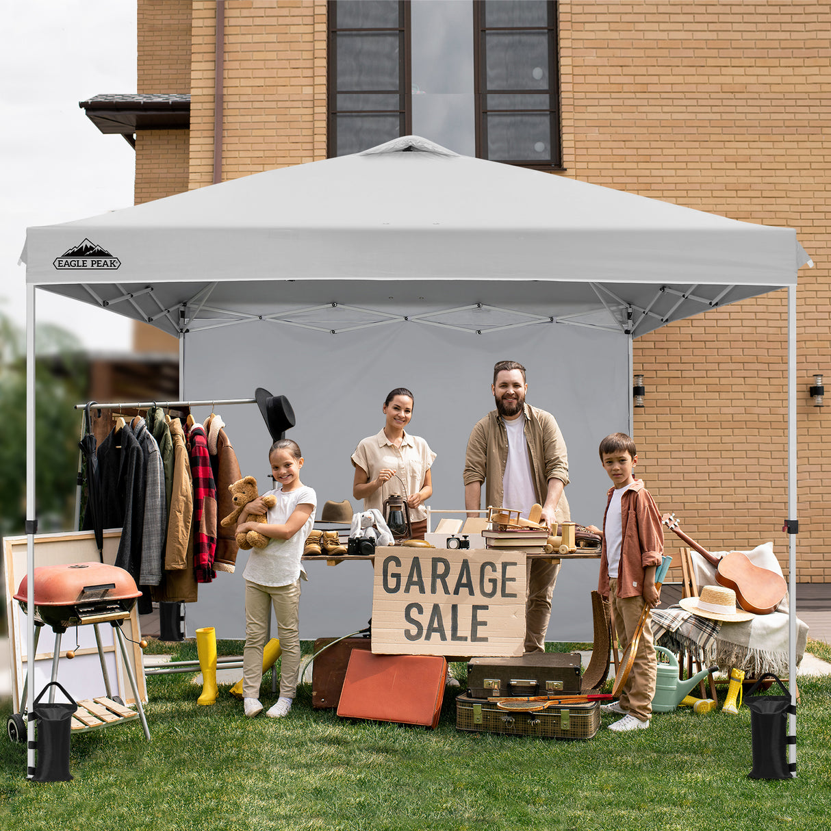 EAGLE PEAK 10x10 Commercial Pop up Canopy Tent with One Detachable Sidewall